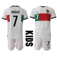 Dětský Fotbalový dres Portugalsko Cristiano Ronaldo #7 MS 2022 Venkovní Krátký Rukáv (+ trenýrky)